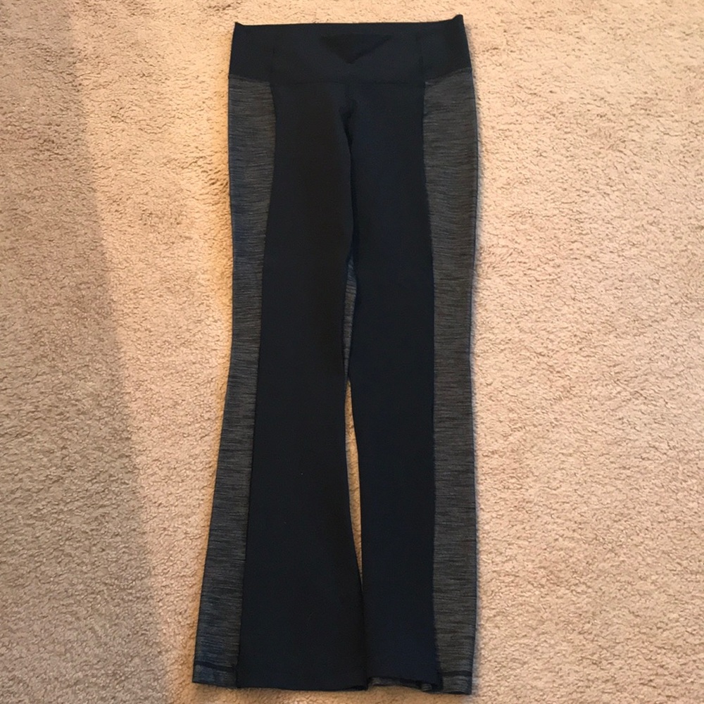 Lululemon yoga pants